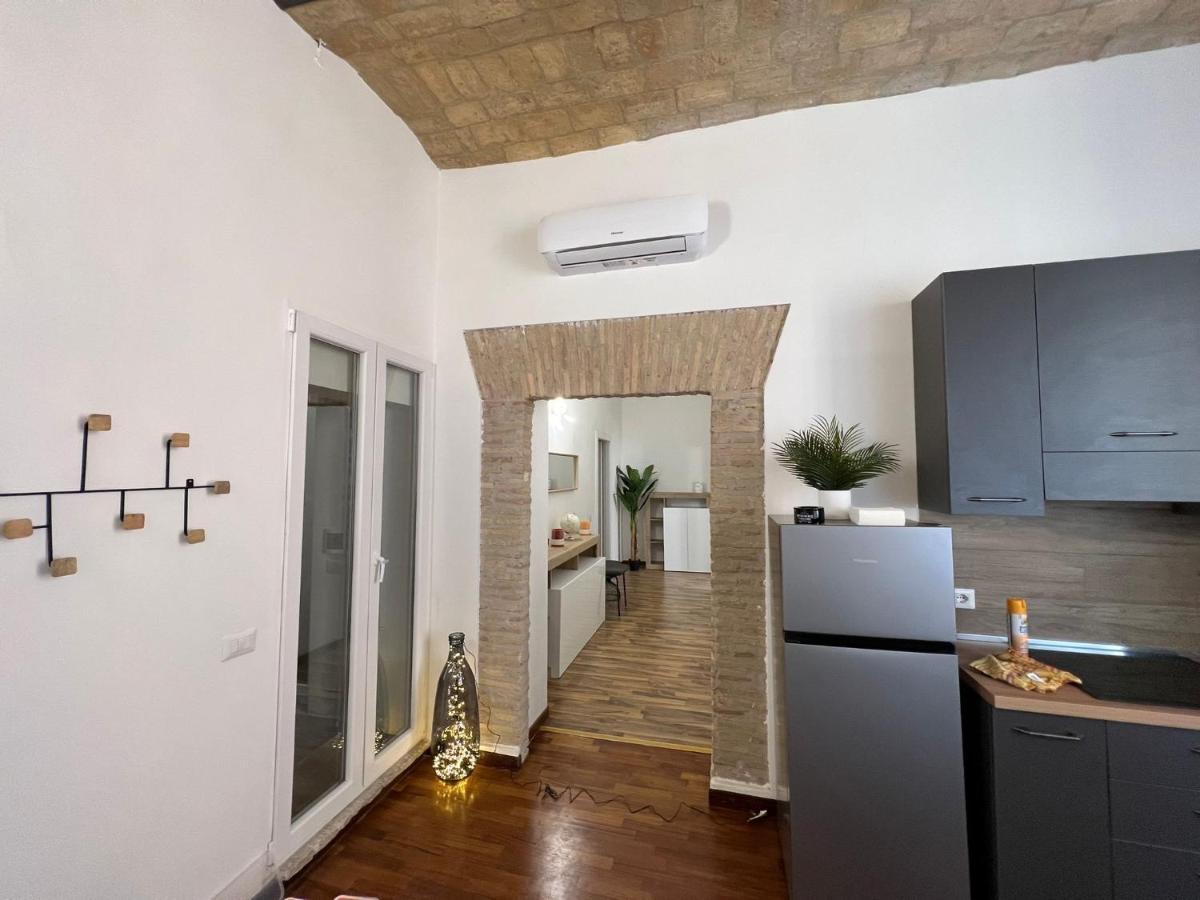 Semesterbostad Starhome Colosseo Rom